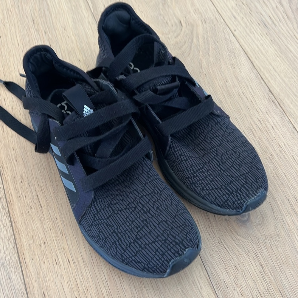 Running shoes - Picture 5 of 6